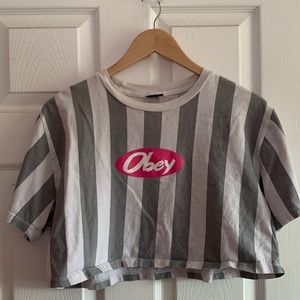 Obey crop top gray and white